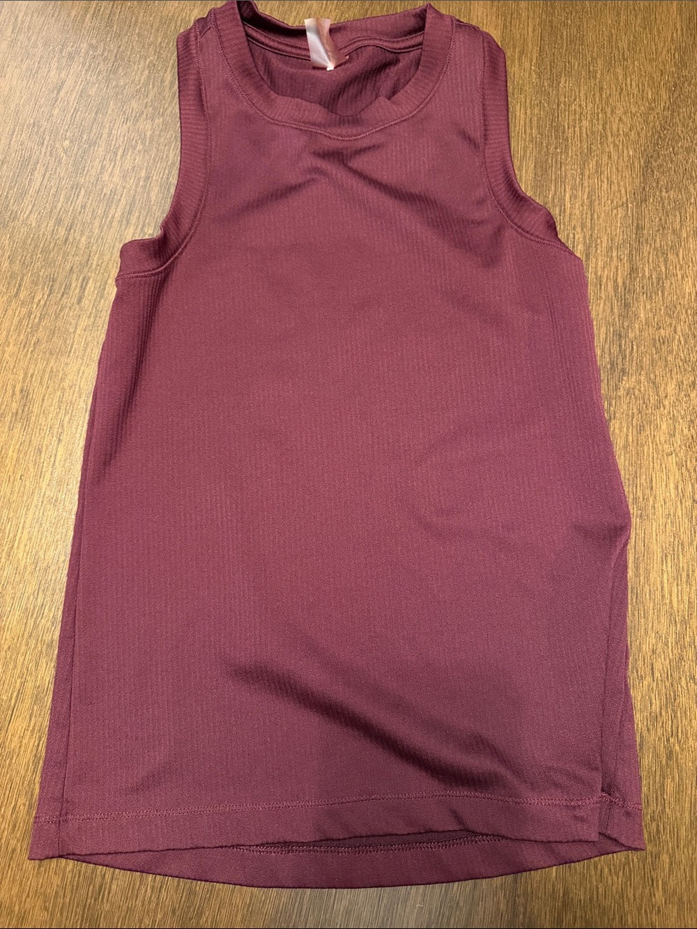 CALIA by Carrie Underwood Ribbed Sleeveless Tank Top in Burgundy